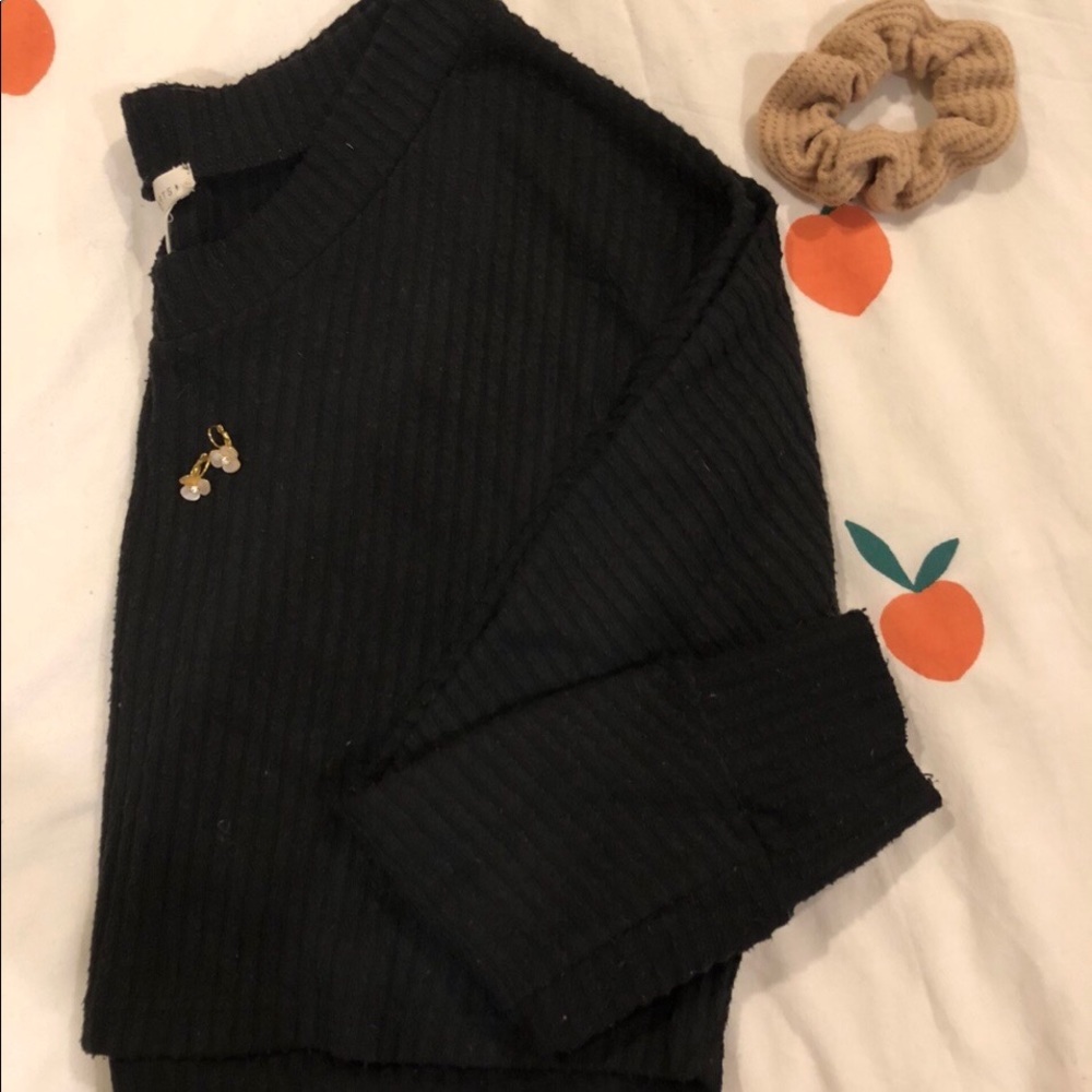 PacSun Cropped Sweater